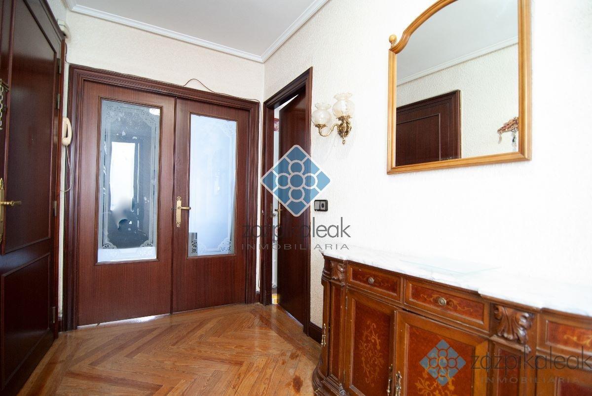 For sale of flat in Bilbao