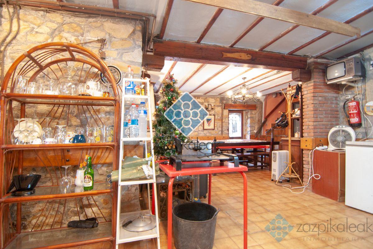 For sale of chalet in Bilbao