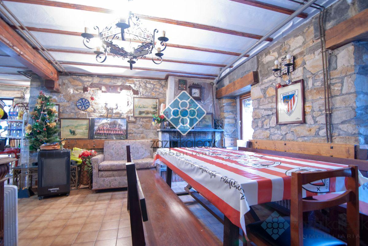 For sale of chalet in Bilbao