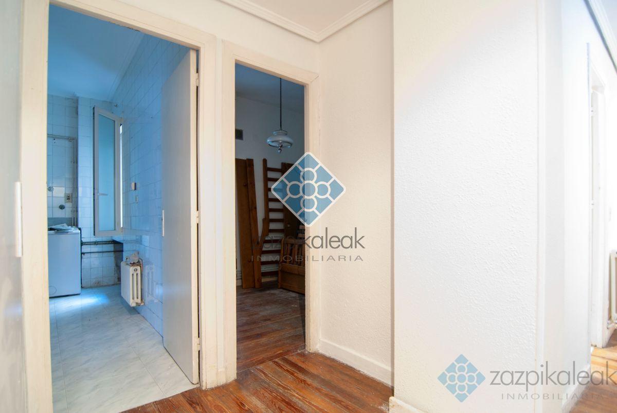 For sale of flat in Bilbao