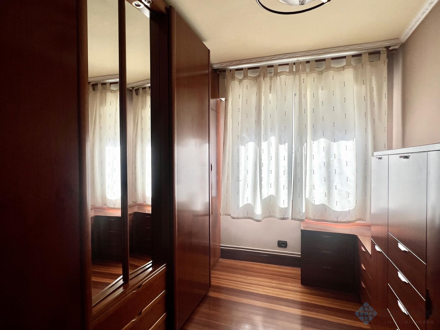 For sale of flat in Bilbao