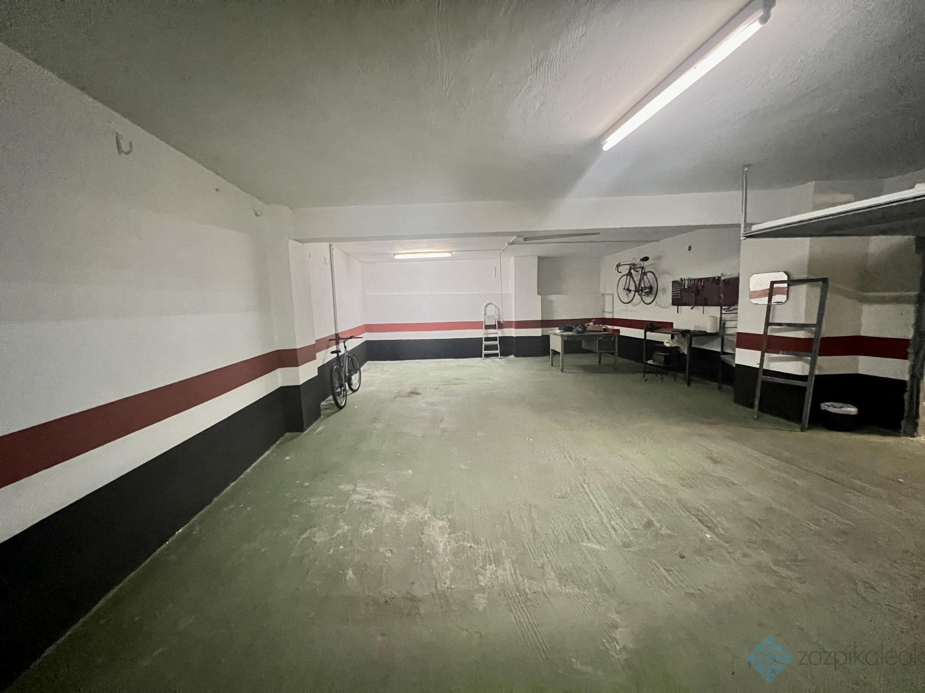 Venta de garaje en Bilbao