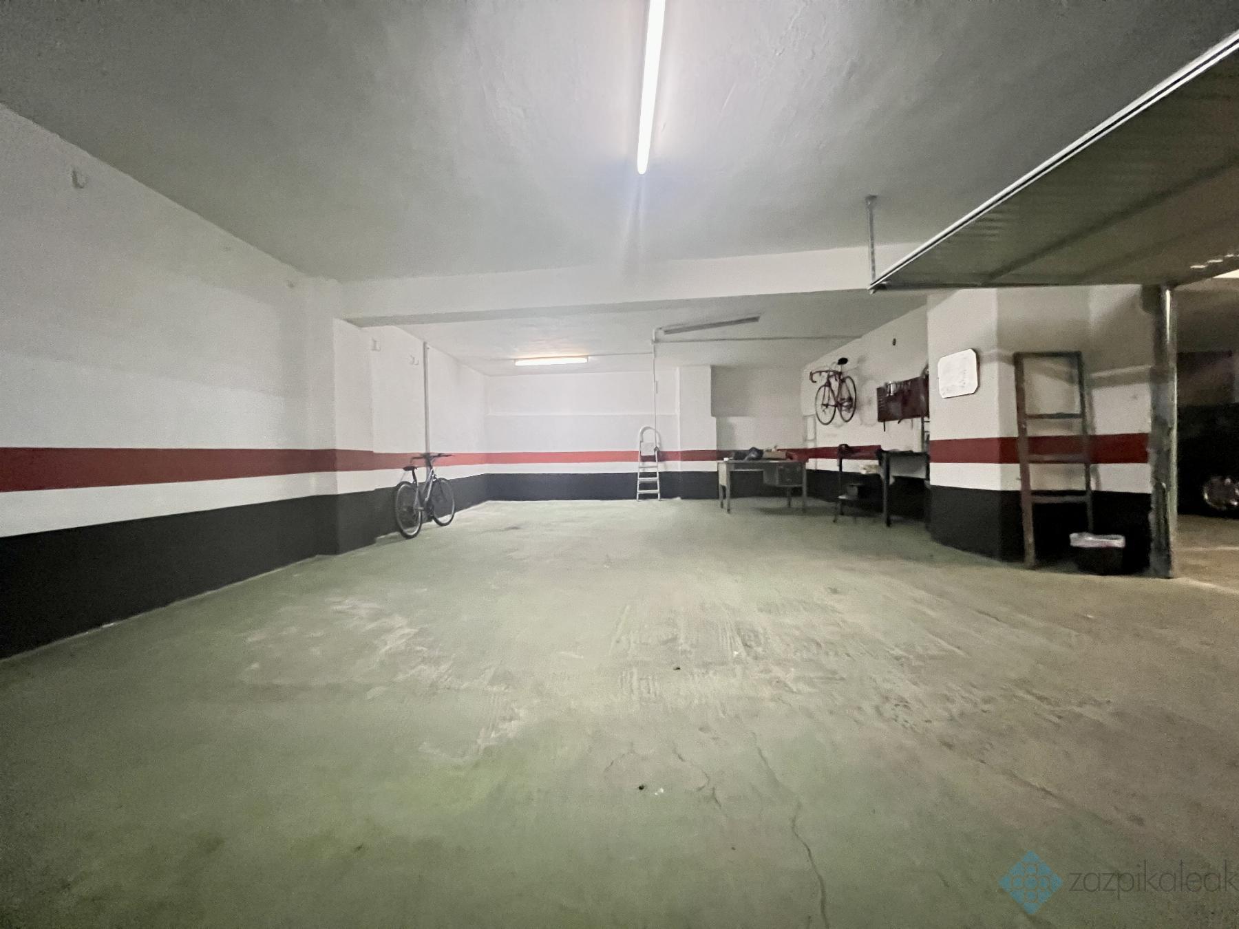 Venta de garaje en Bilbao