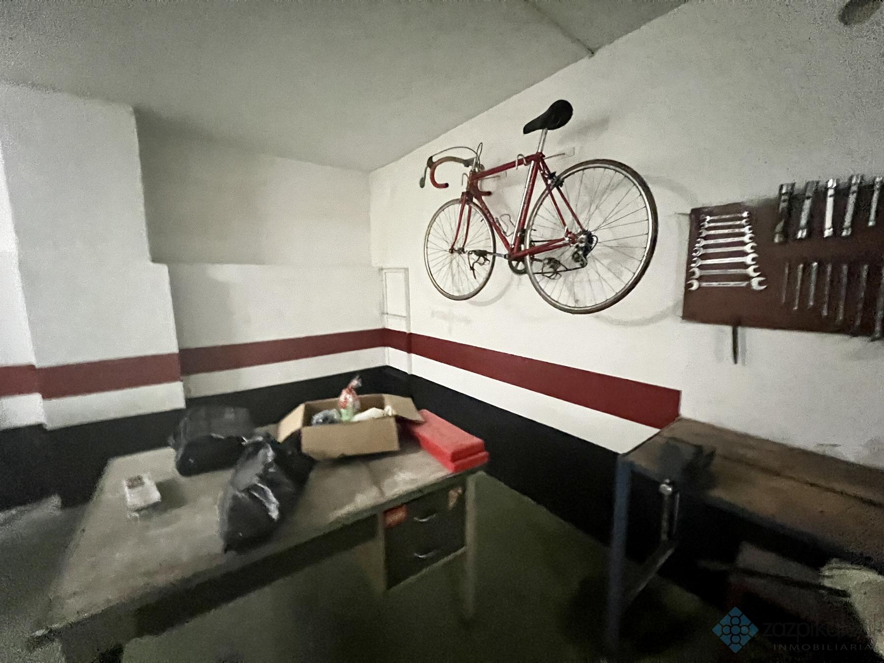 Venta de garaje en Bilbao