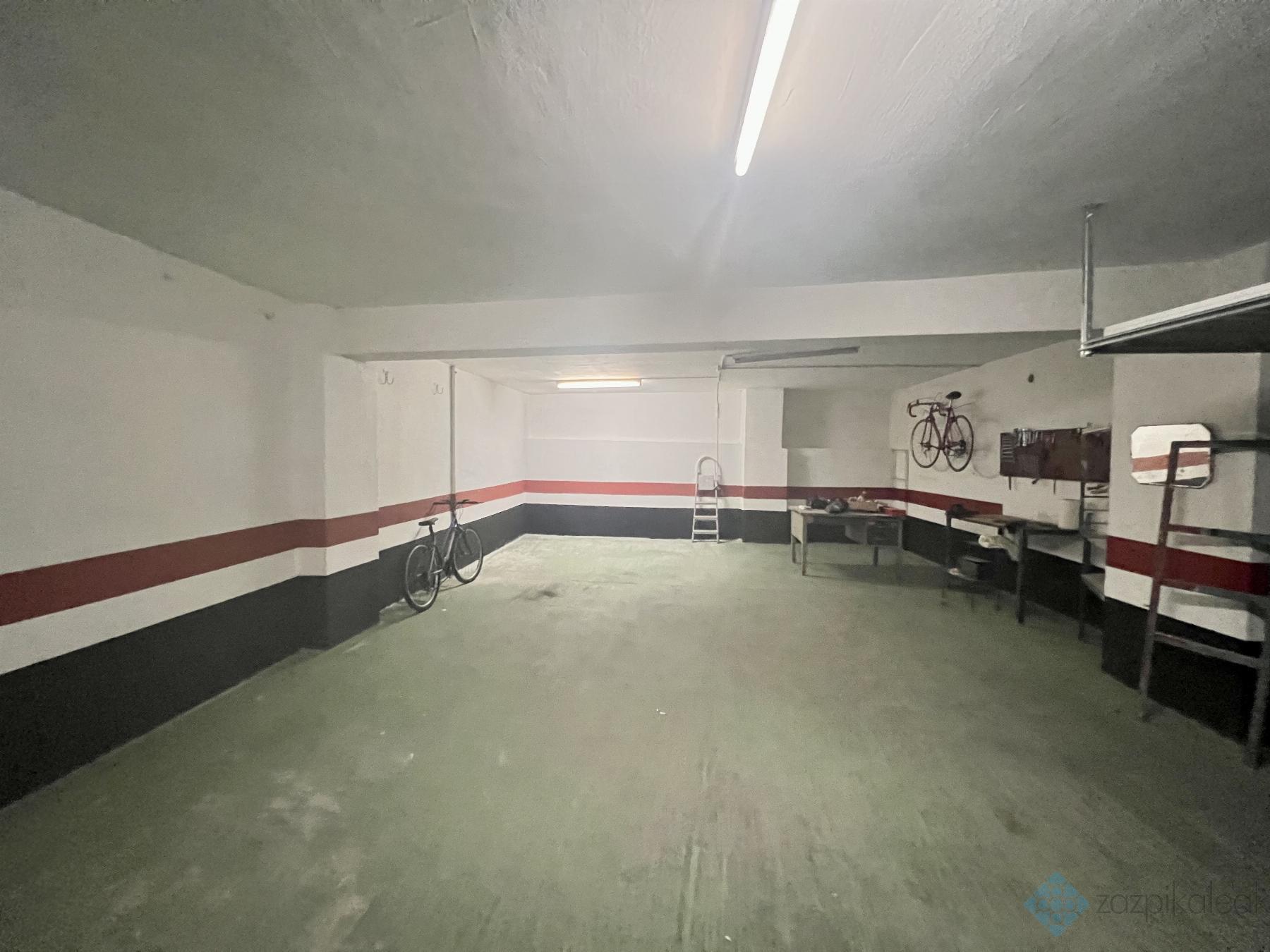 Venta de garaje en Bilbao