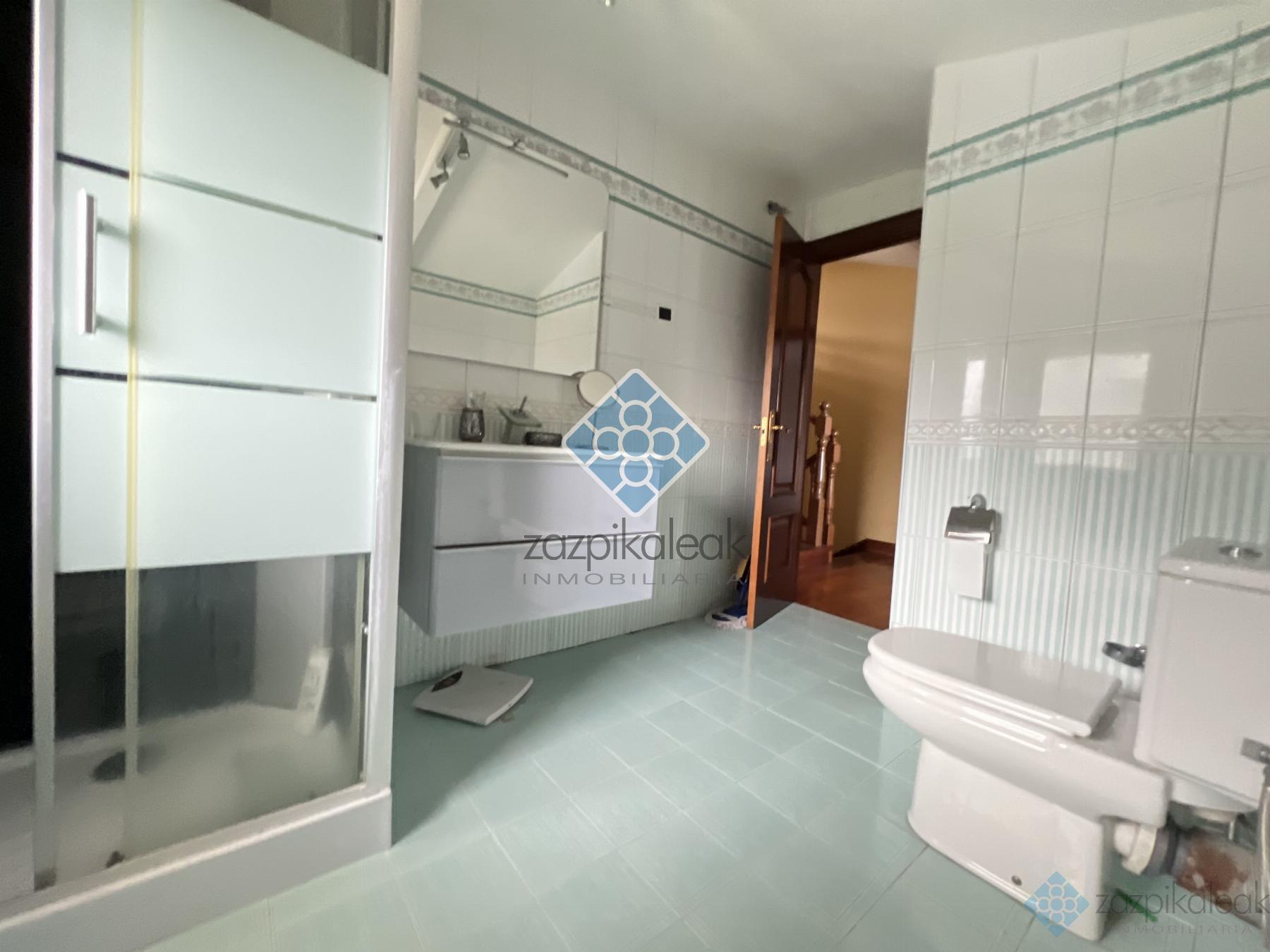 Vendita di chalet in Bilbao