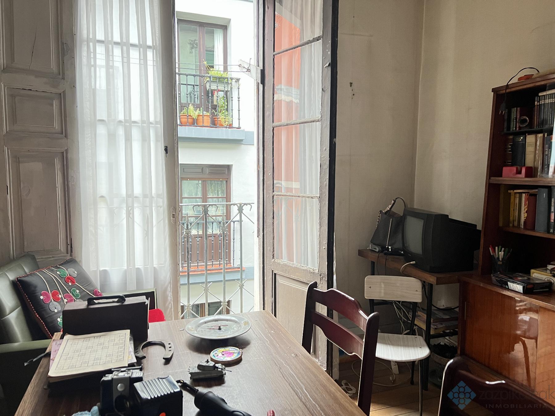 For sale of flat in Bilbao