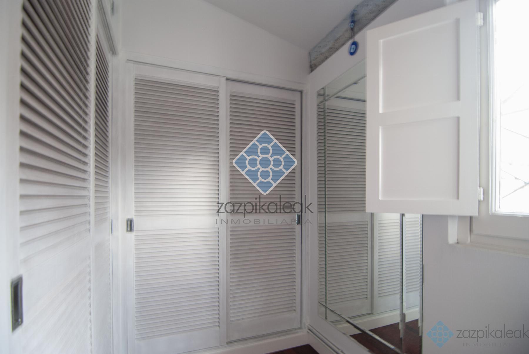 For sale of flat in Bilbao
