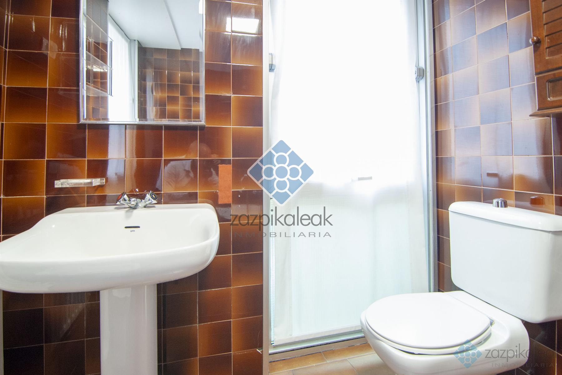 For sale of flat in Bilbao