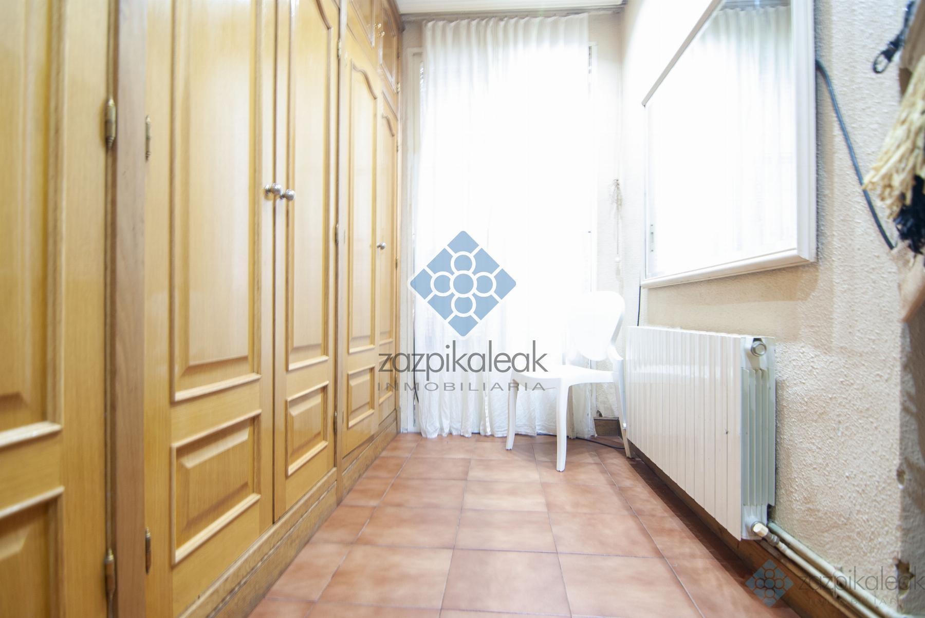 For sale of flat in Bilbao