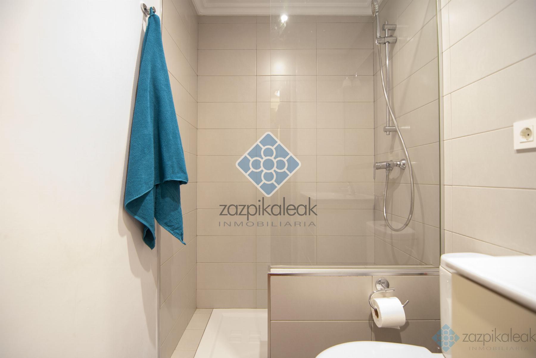 For sale of flat in Bilbao
