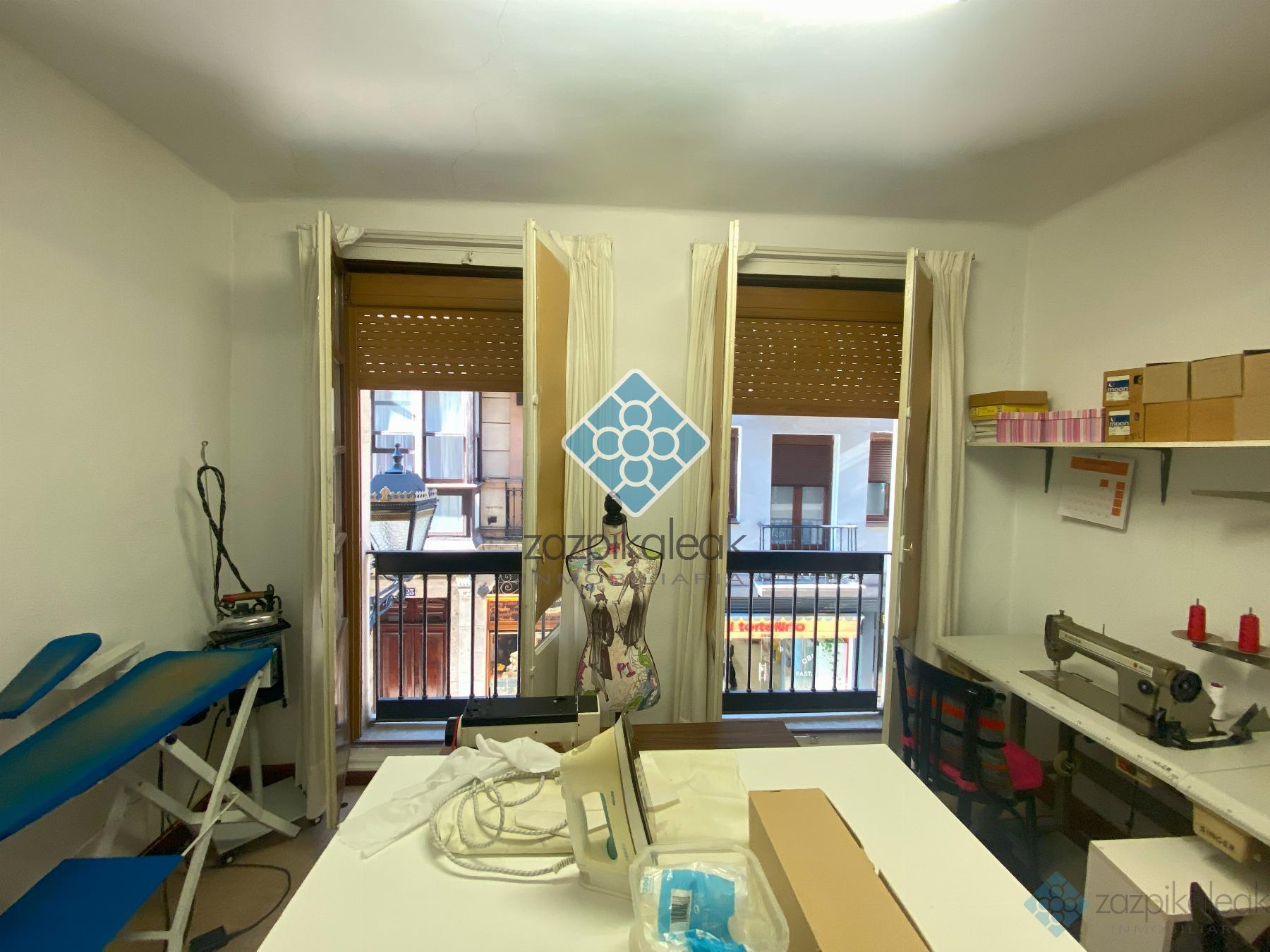 For sale of flat in Bilbao