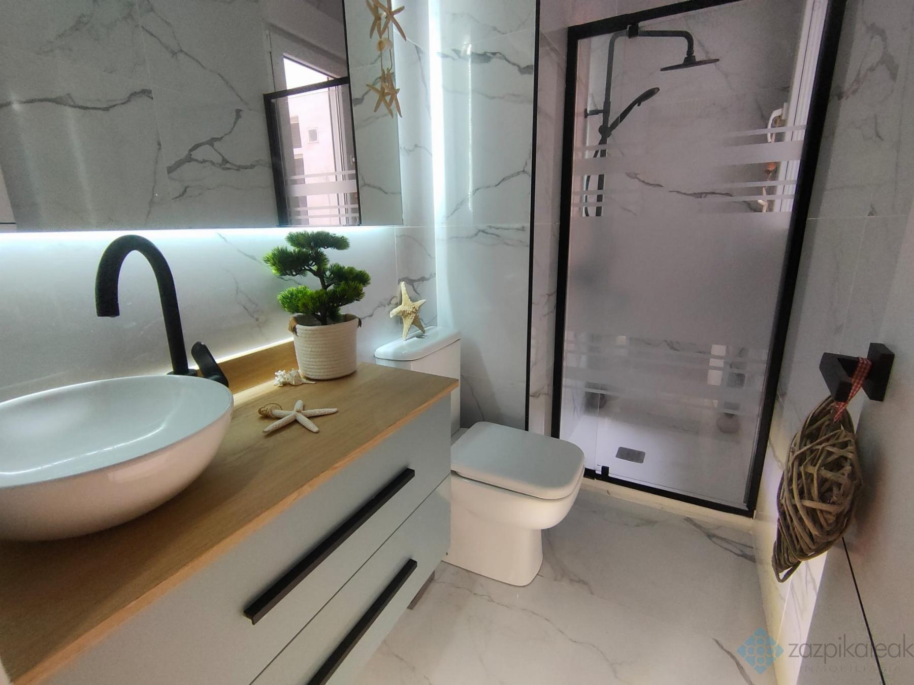 For sale of flat in Bilbao