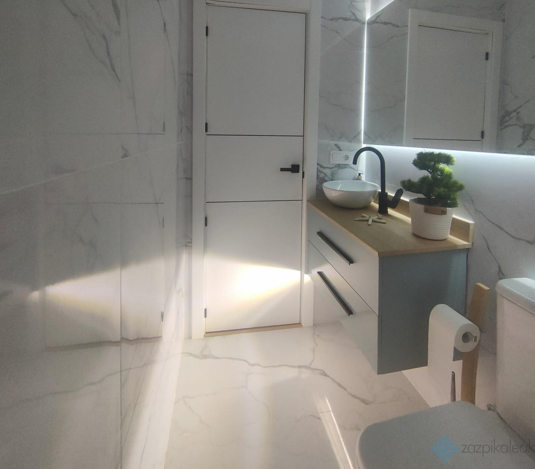 For sale of flat in Bilbao