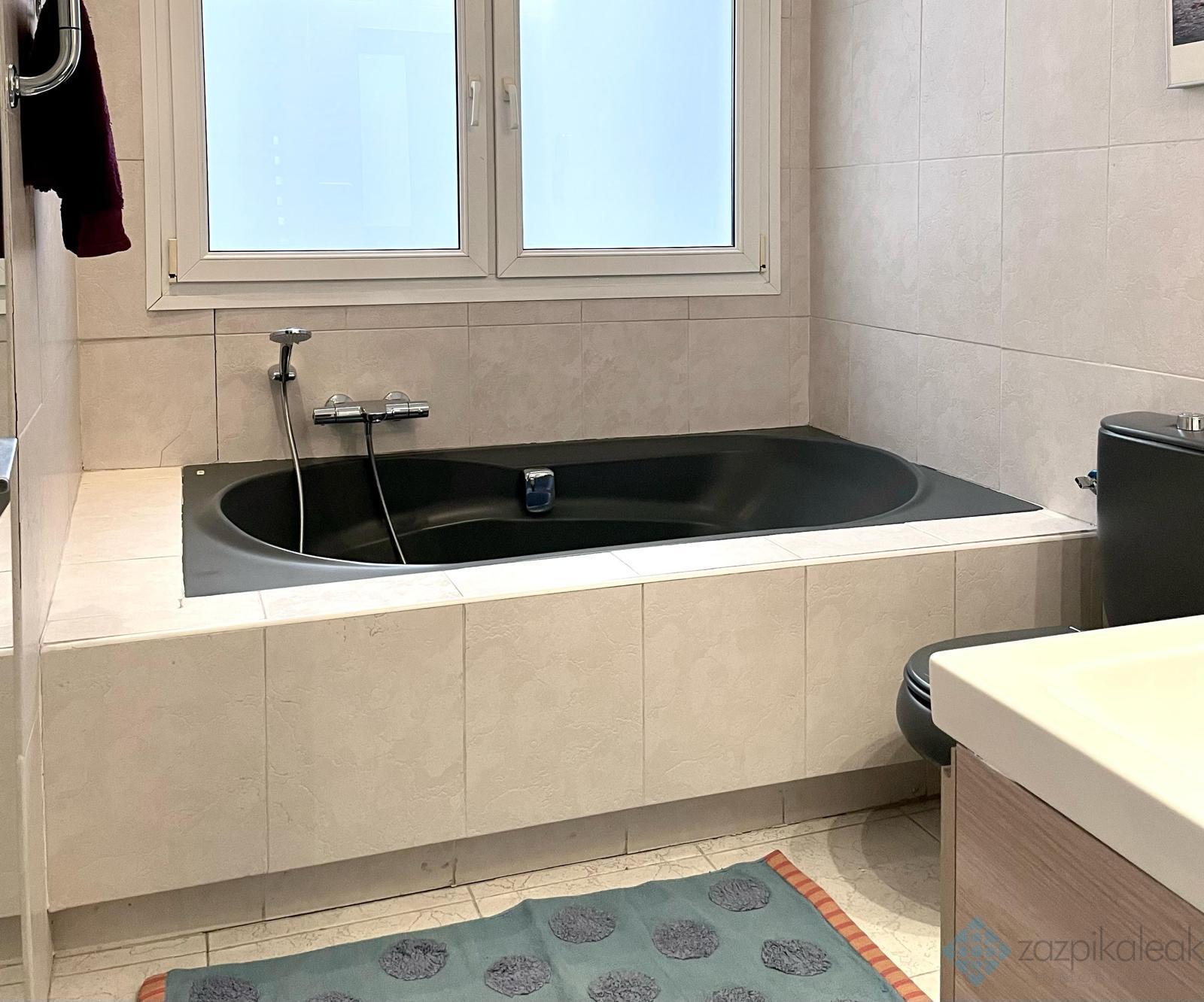 For sale of apartment in Bilbao