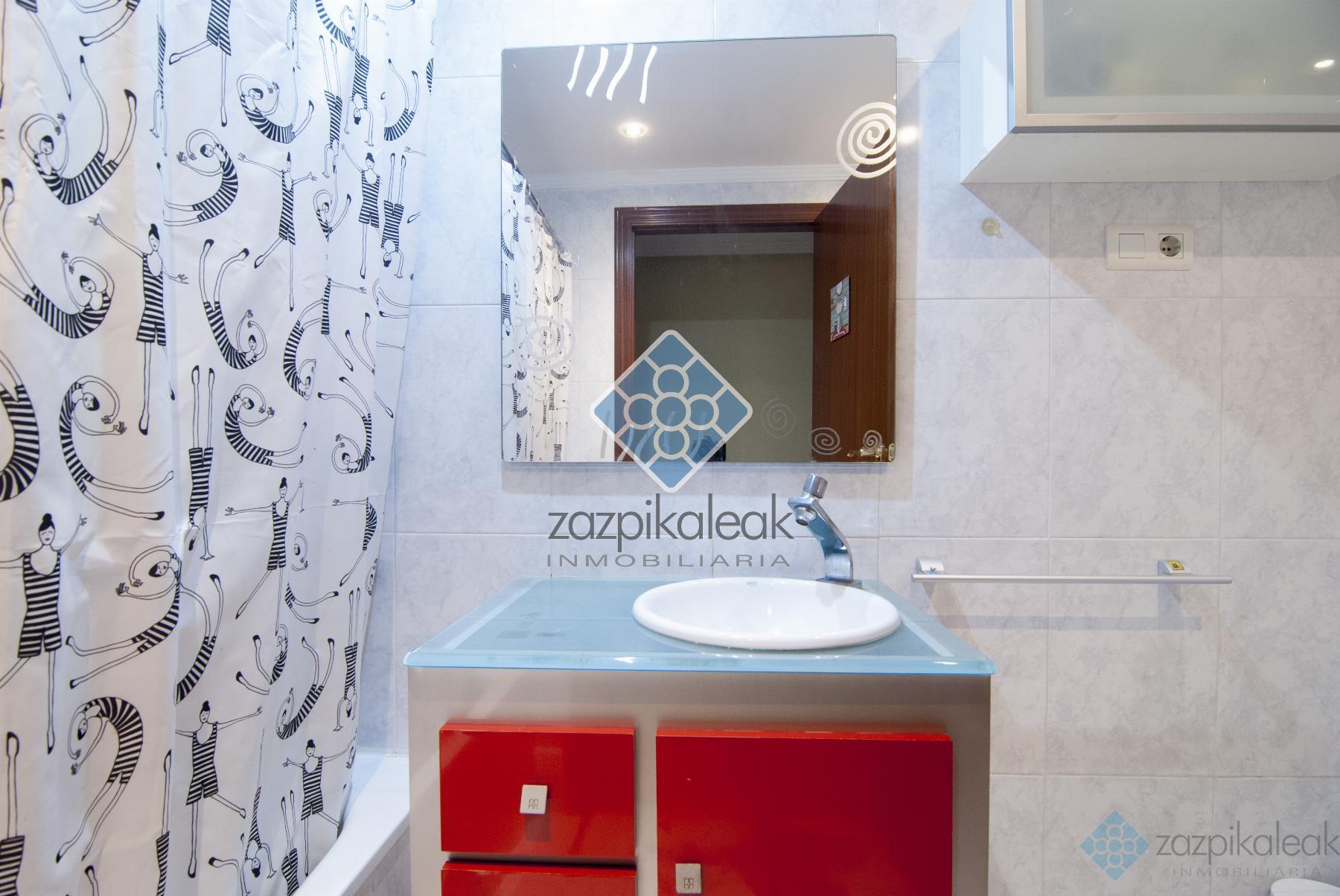 Zu verkaufen von appartement in
 Bilbao