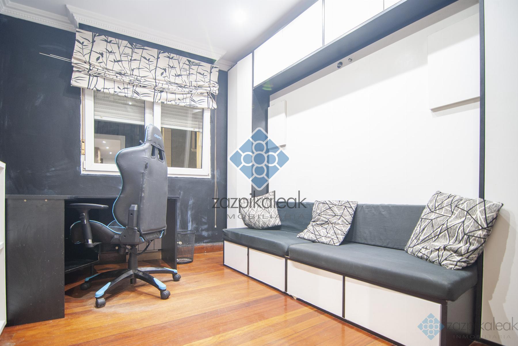 For sale of flat in Bilbao