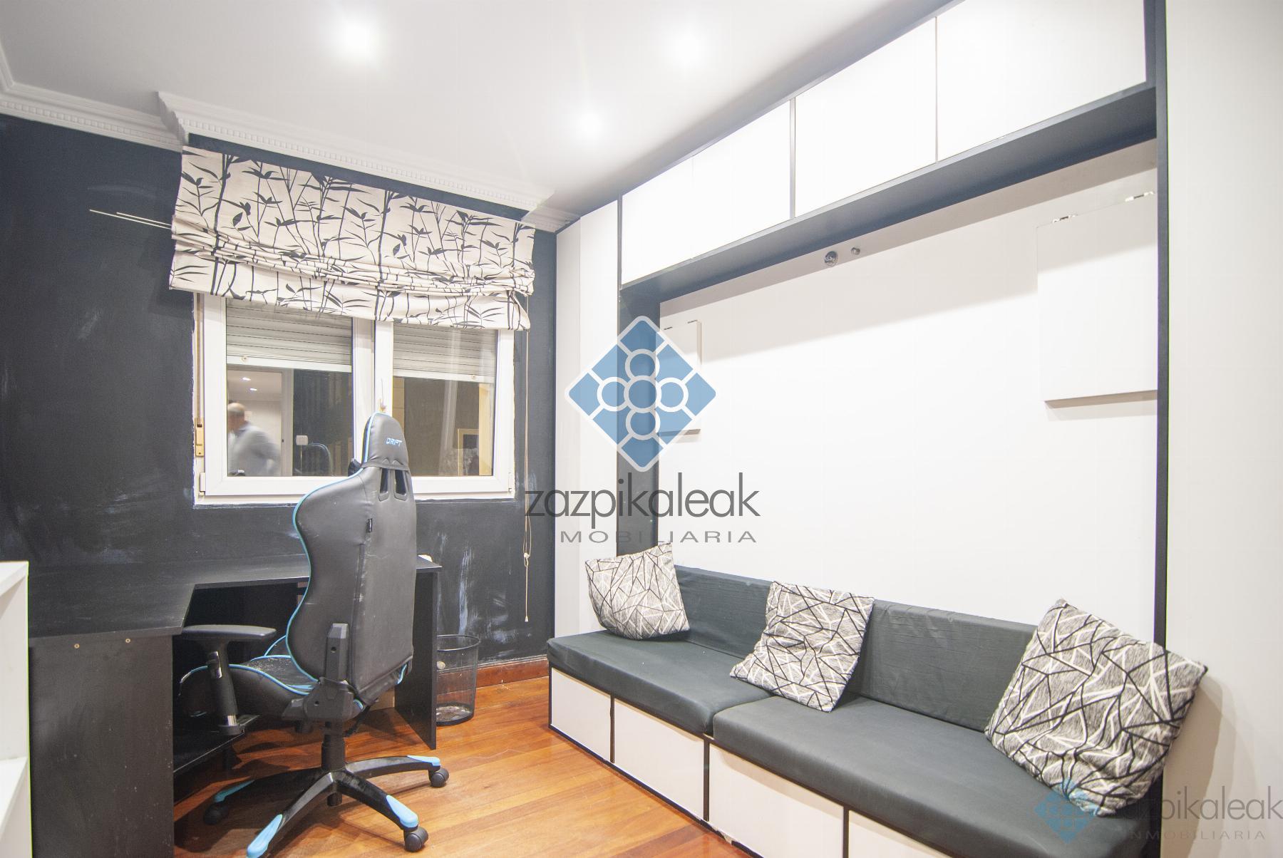 For sale of flat in Bilbao