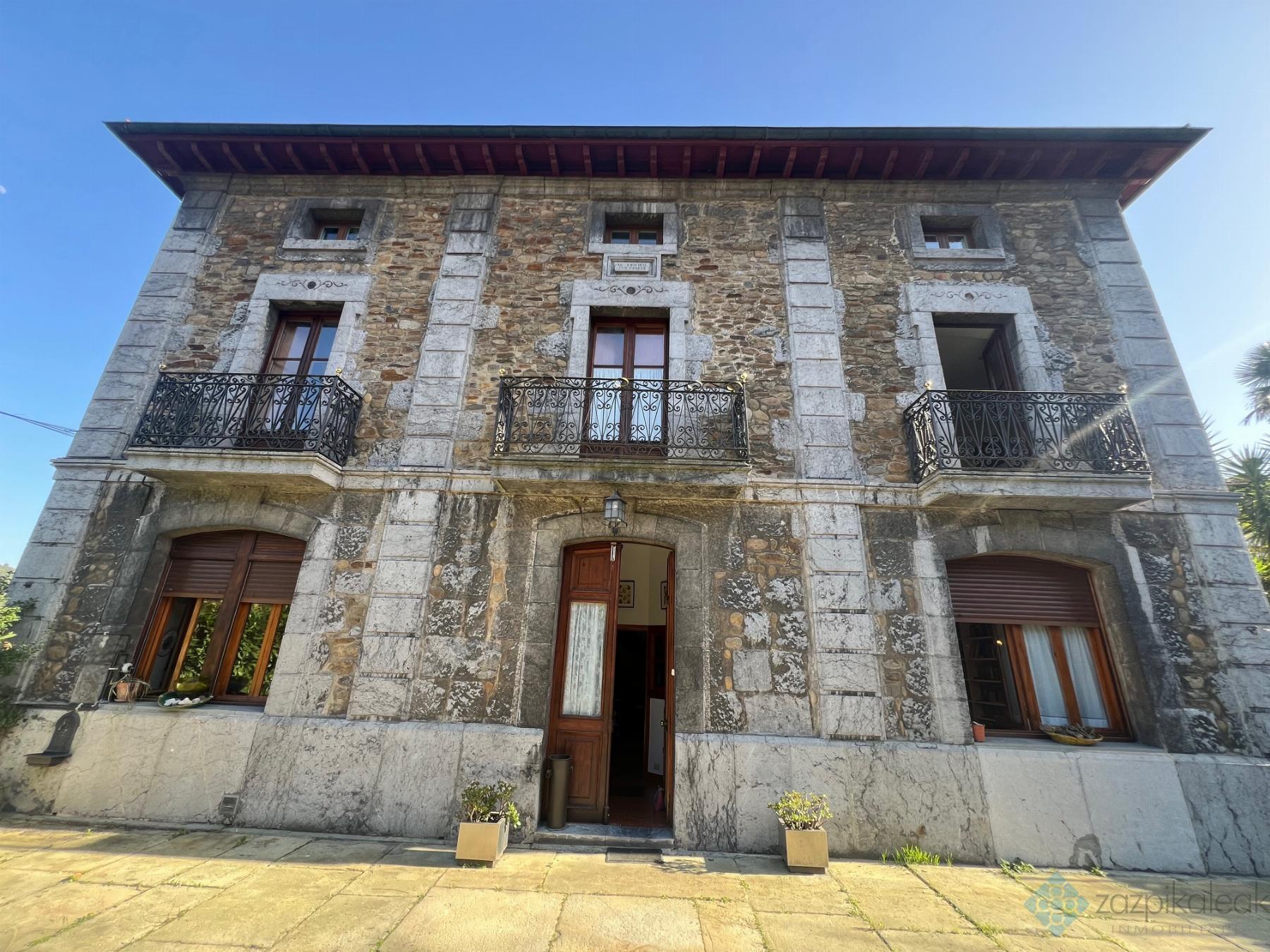 Fachada