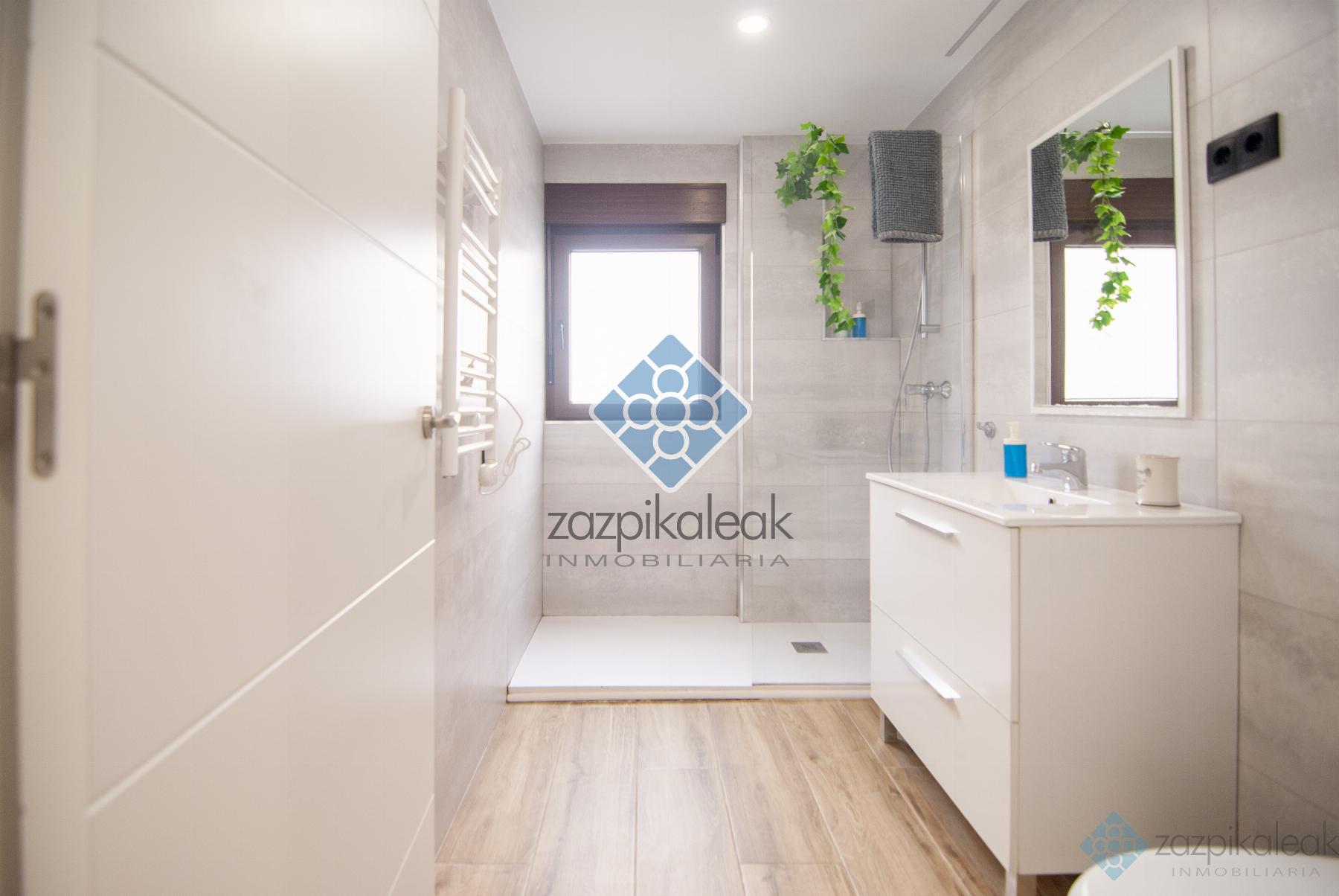 For sale of flat in Bilbao