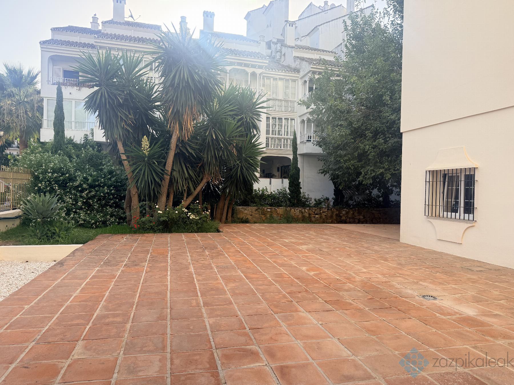 Venta de piso en Marbella
