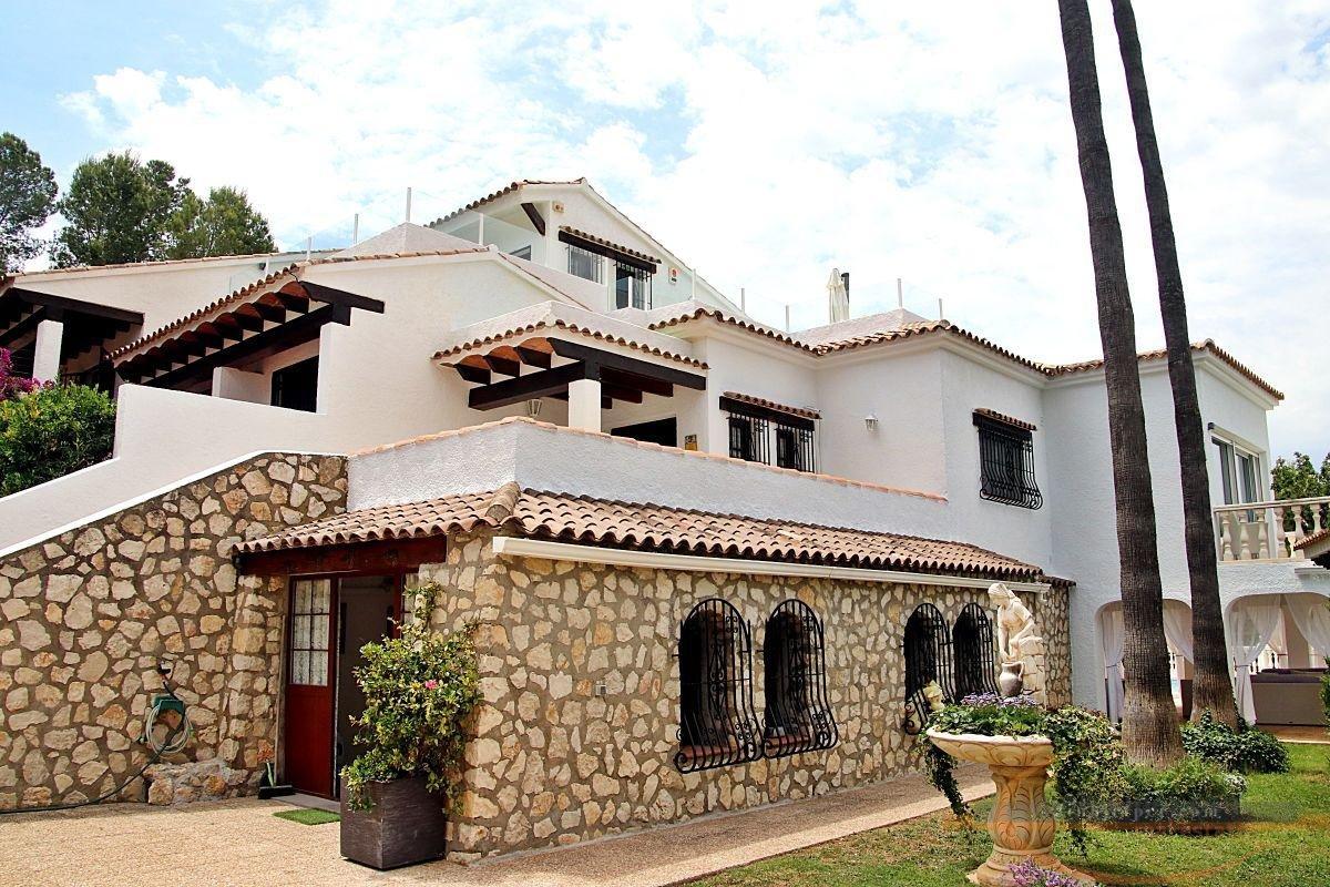 For sale of villa in Playa del Albir