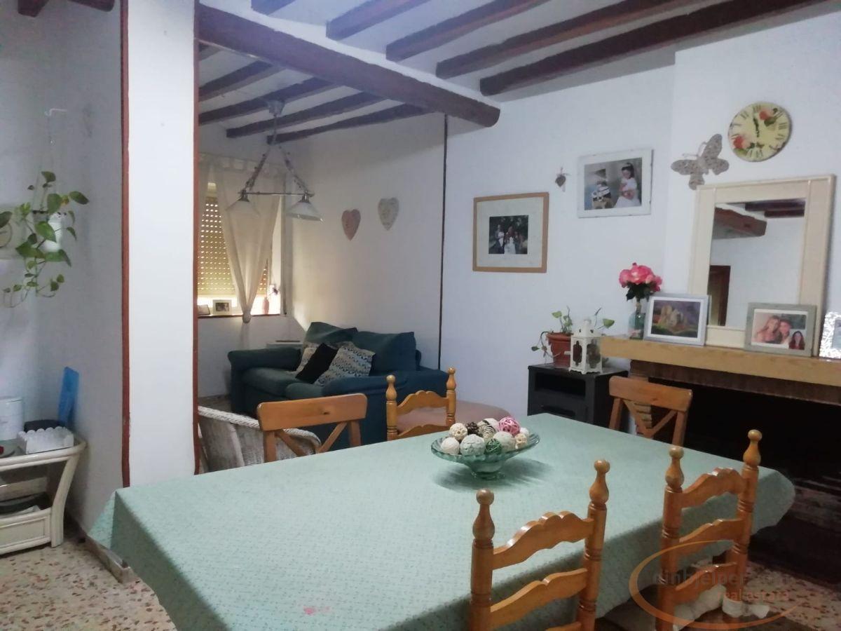For sale of house in Benimantell