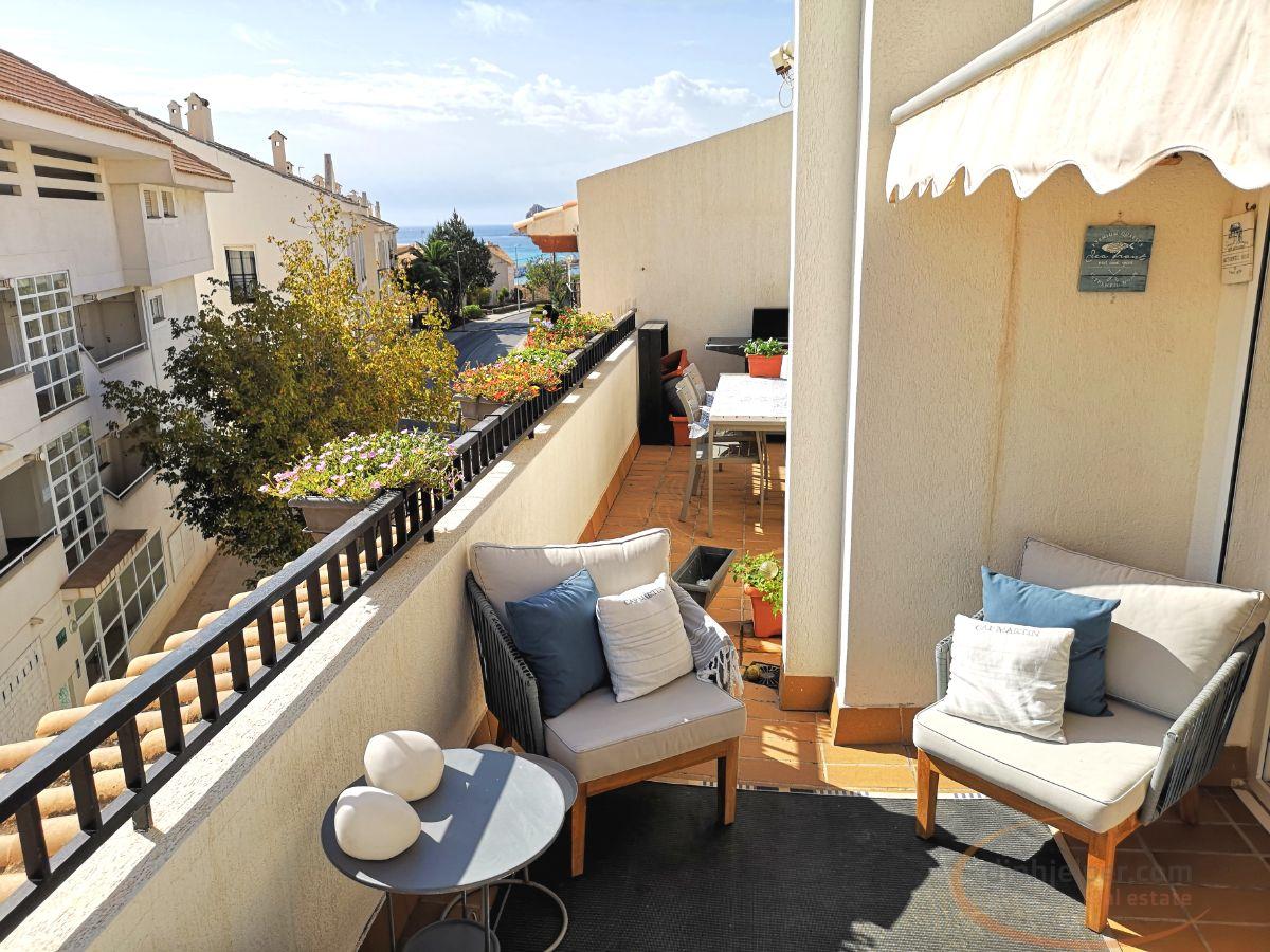 For sale of penthouse in Altea