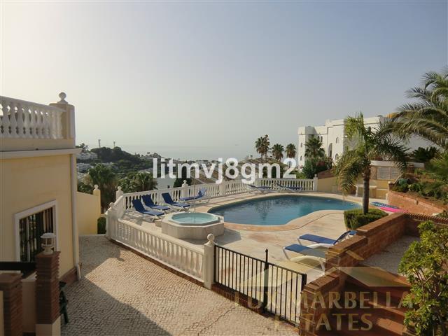 For sale of apartment in Riviera del Sol