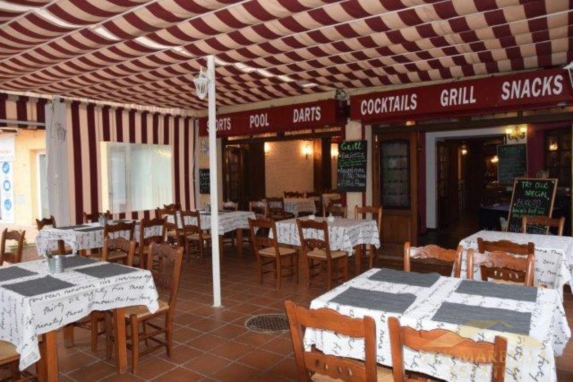 For sale of commercial in Marbella