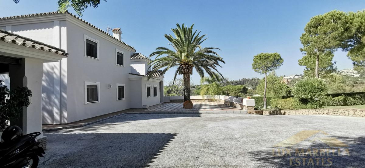 Venta de villa en Estepona