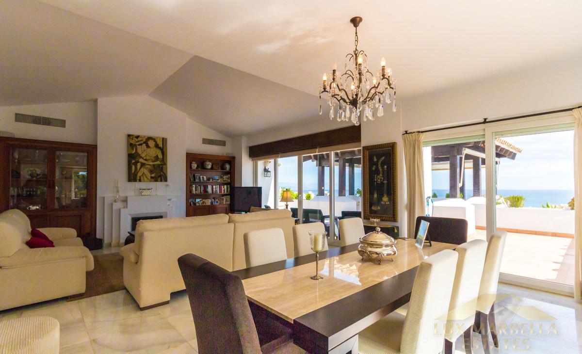 For sale of penthouse in Torremolinos