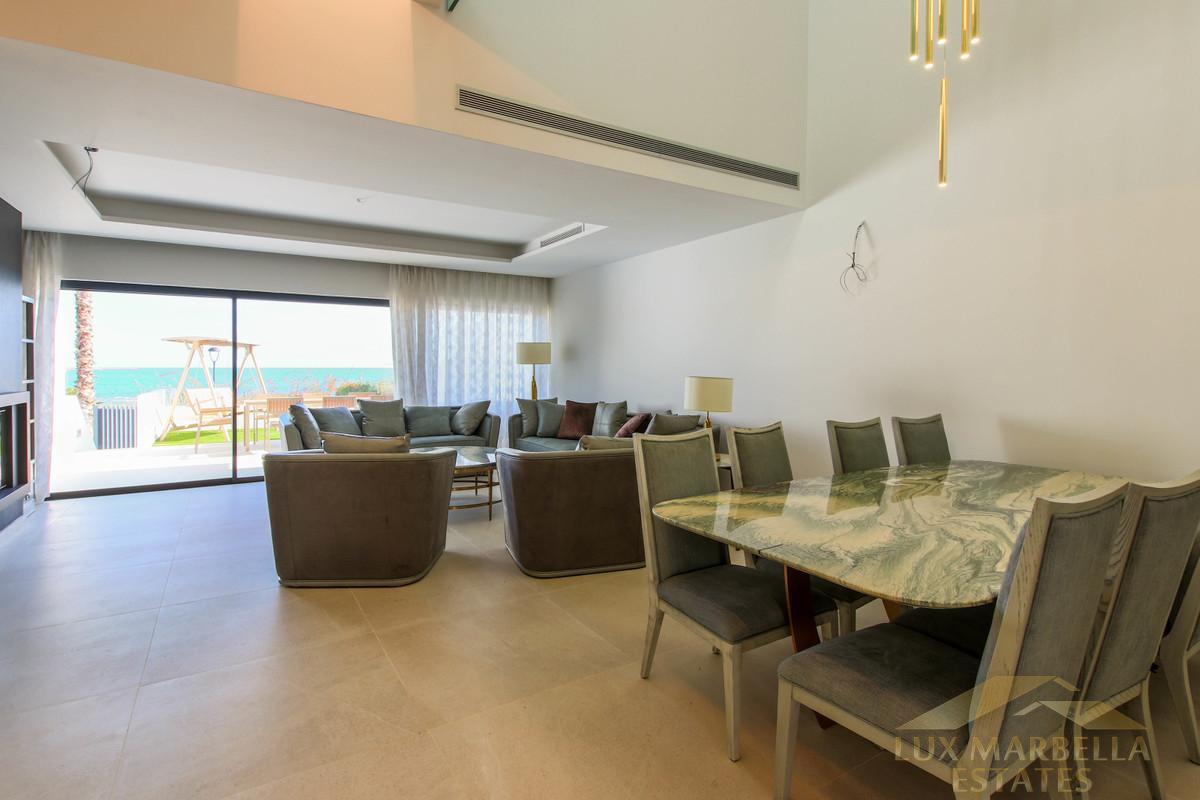 Venta de villa en Estepona