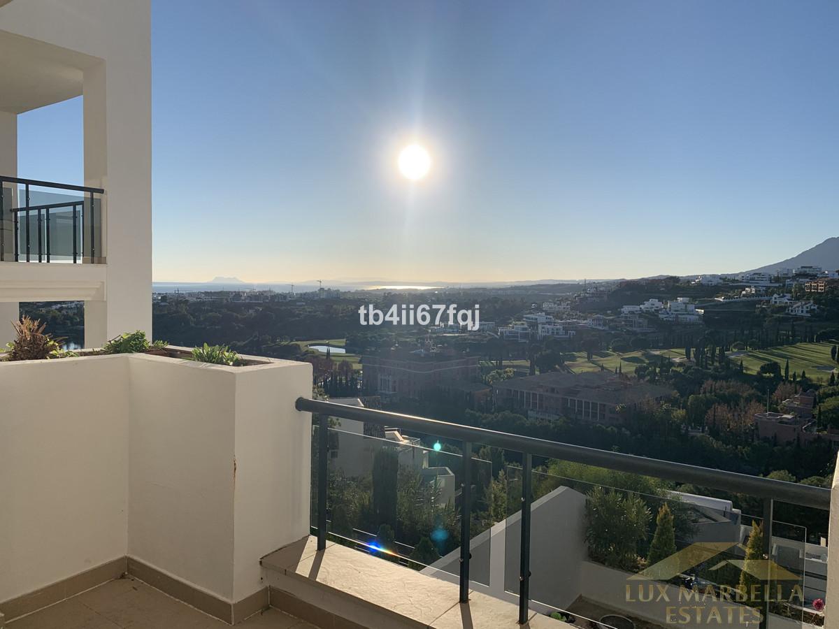 Продажа от

 Апартаменты

 на Los Flamingos