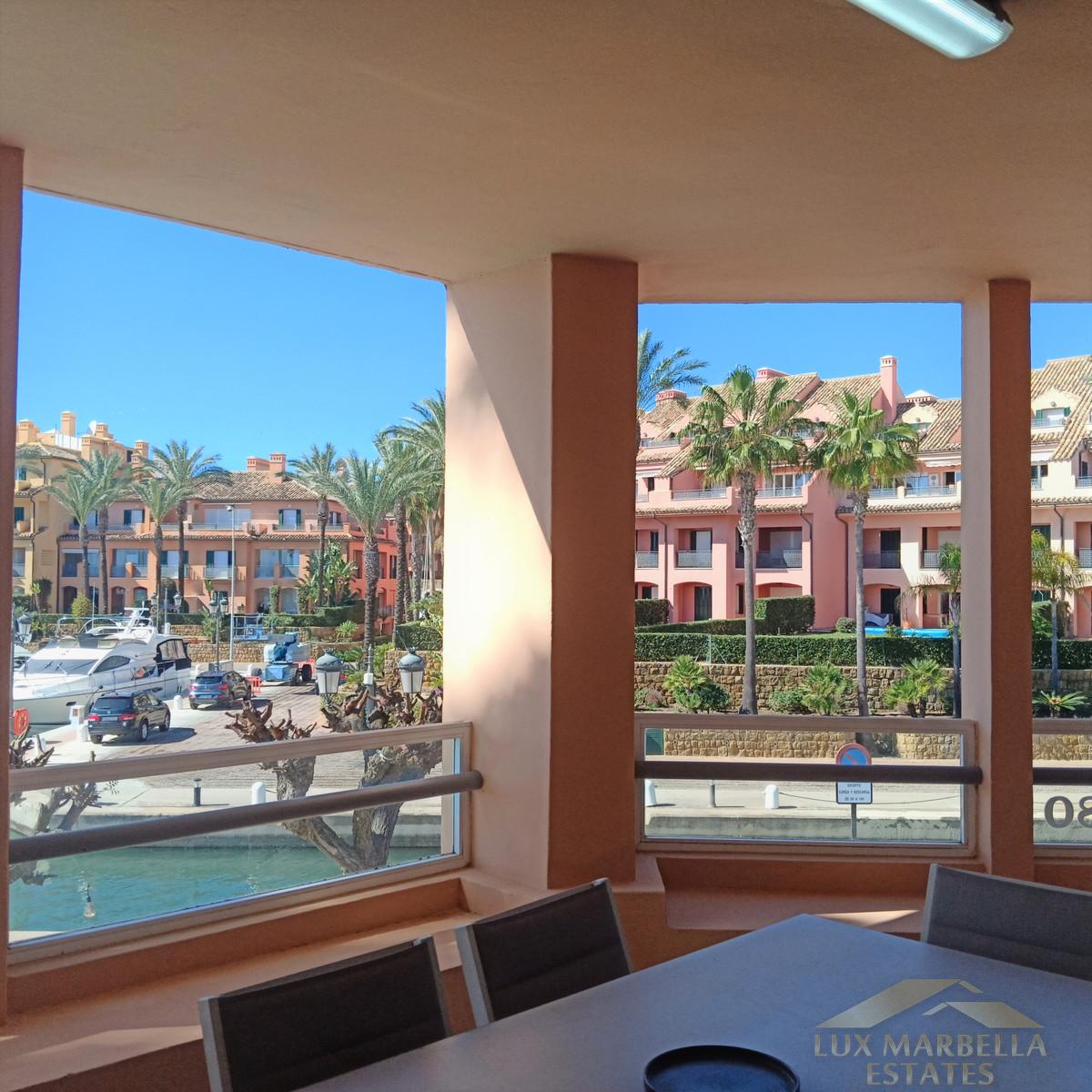 For sale of apartment in Sotogrande Puerto