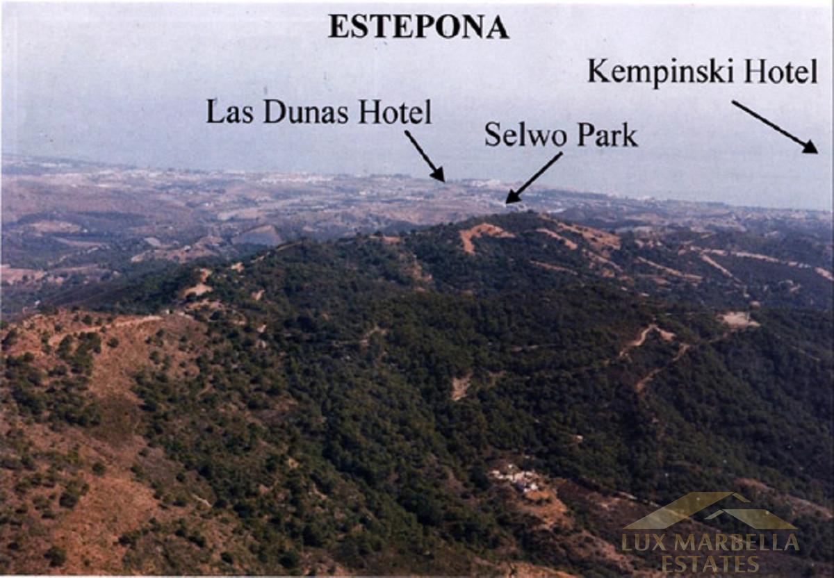 Salg av terreng i Estepona