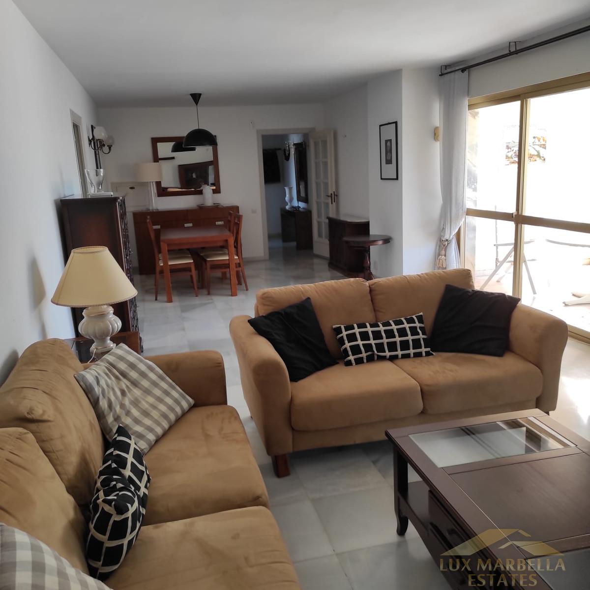 For sale of apartment in Fuengirola