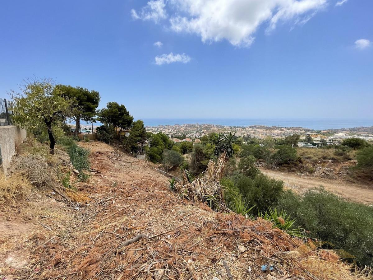 Verkoop van terrein in Benalmadena
