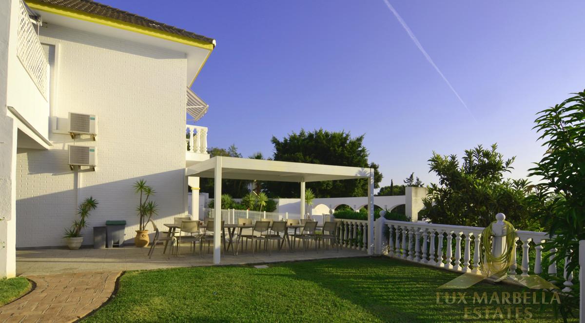 For sale of villa in Benalmadena Pueblo