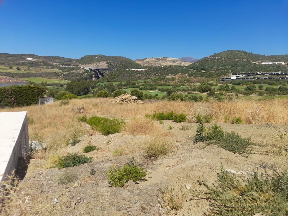 For sale of land in Estepona