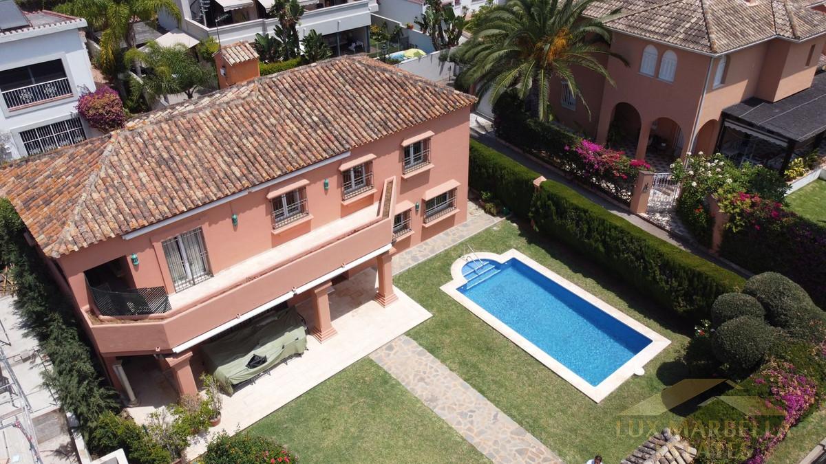 Venta de villa en Marbella