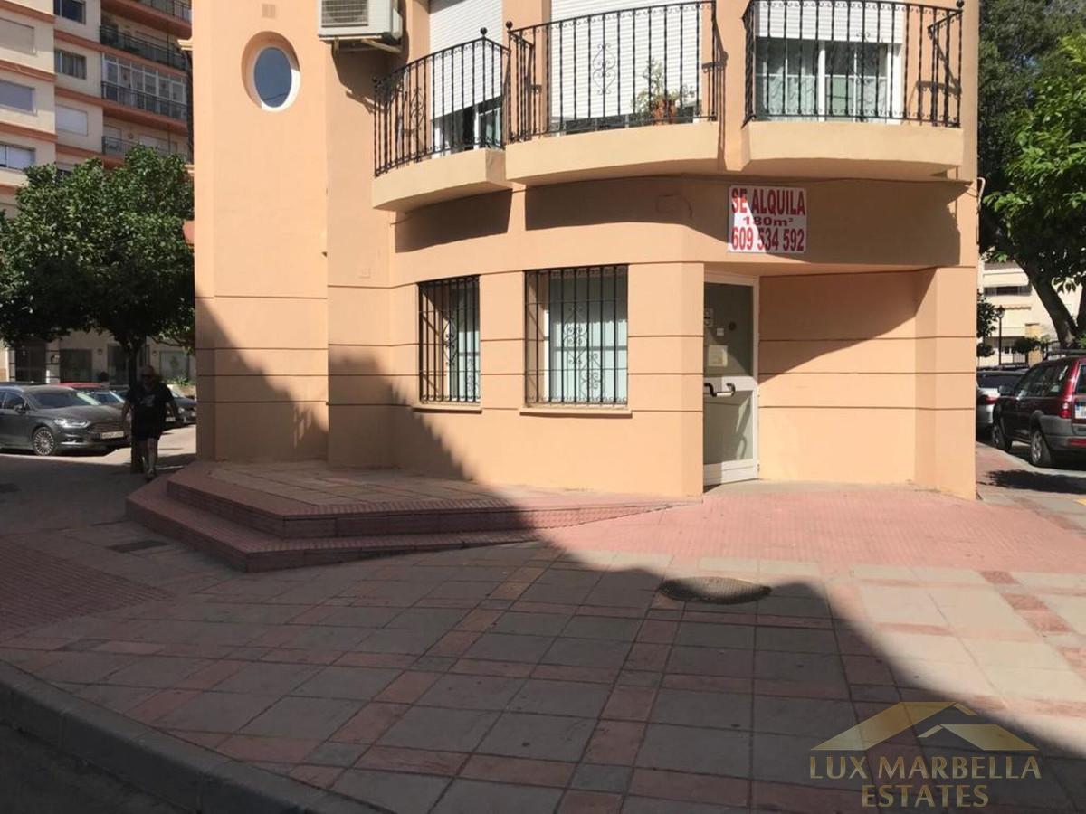 Venta de local comercial en Fuengirola