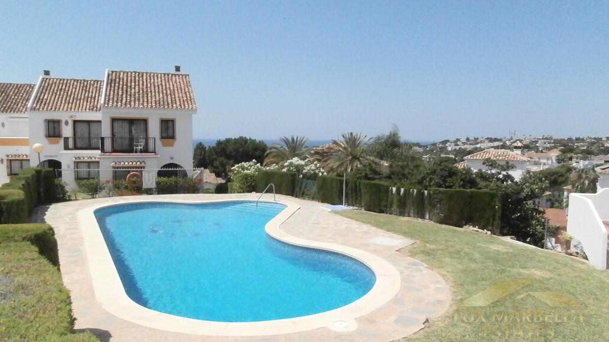 Venta de villa en Calahonda