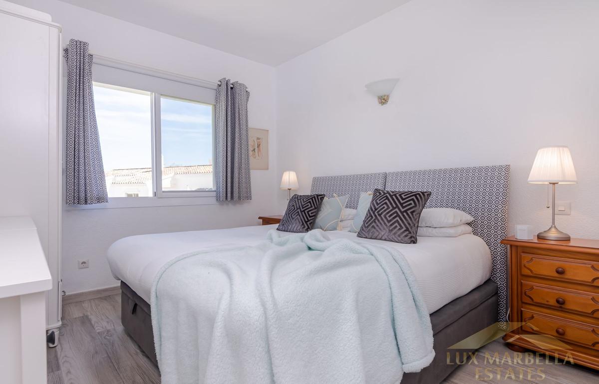 For sale of penthouse in Marbella