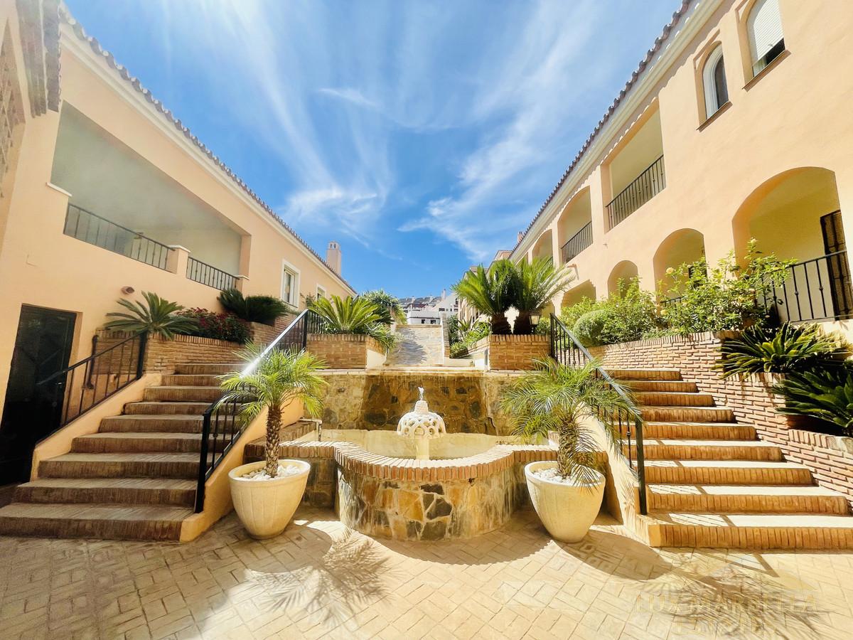 For sale of apartment in Marbella