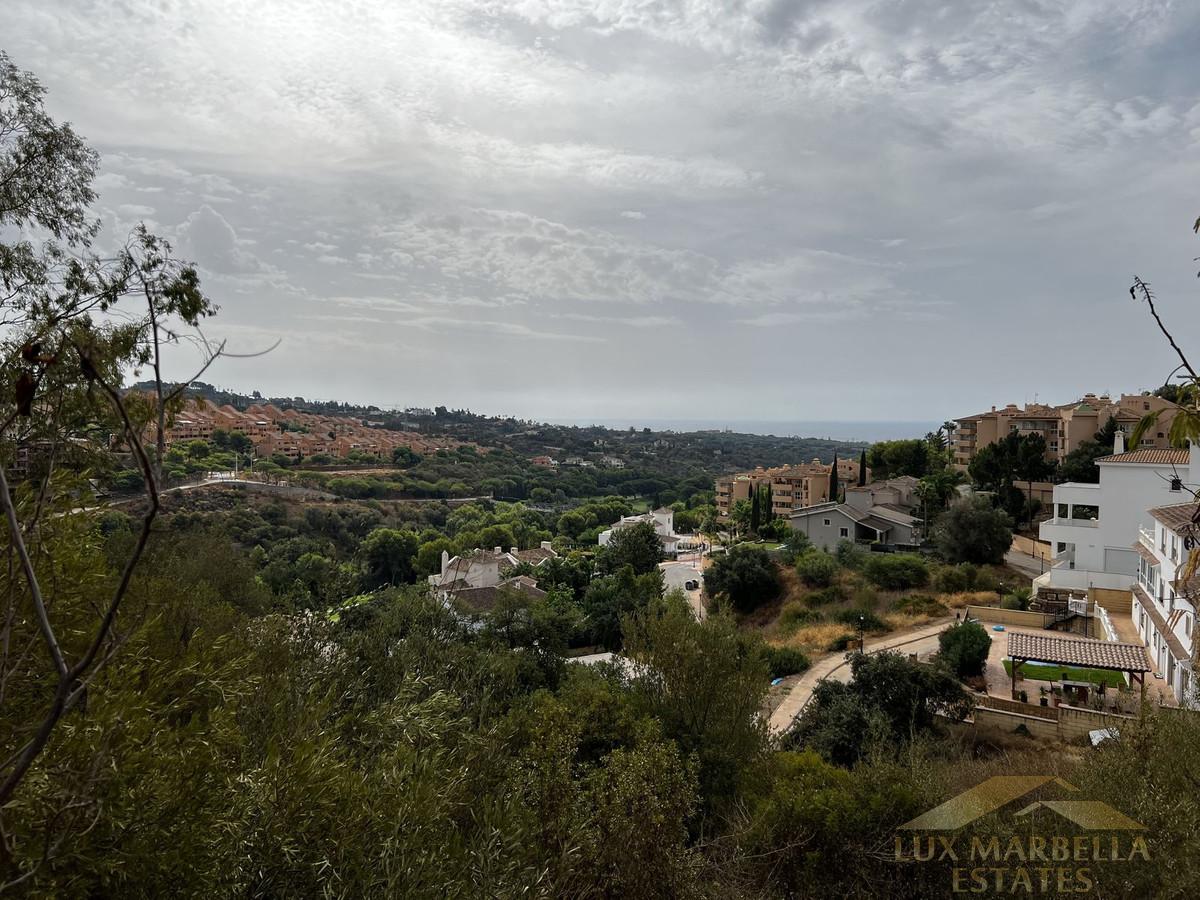 Verkoop van terrein in Marbella