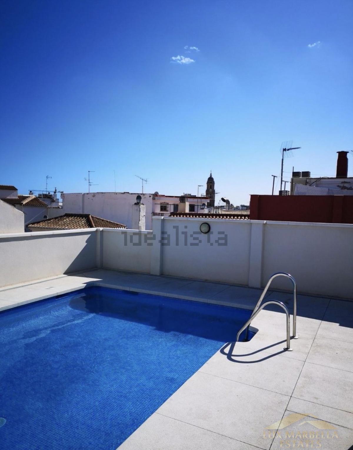 For sale of apartment in Málaga Centro