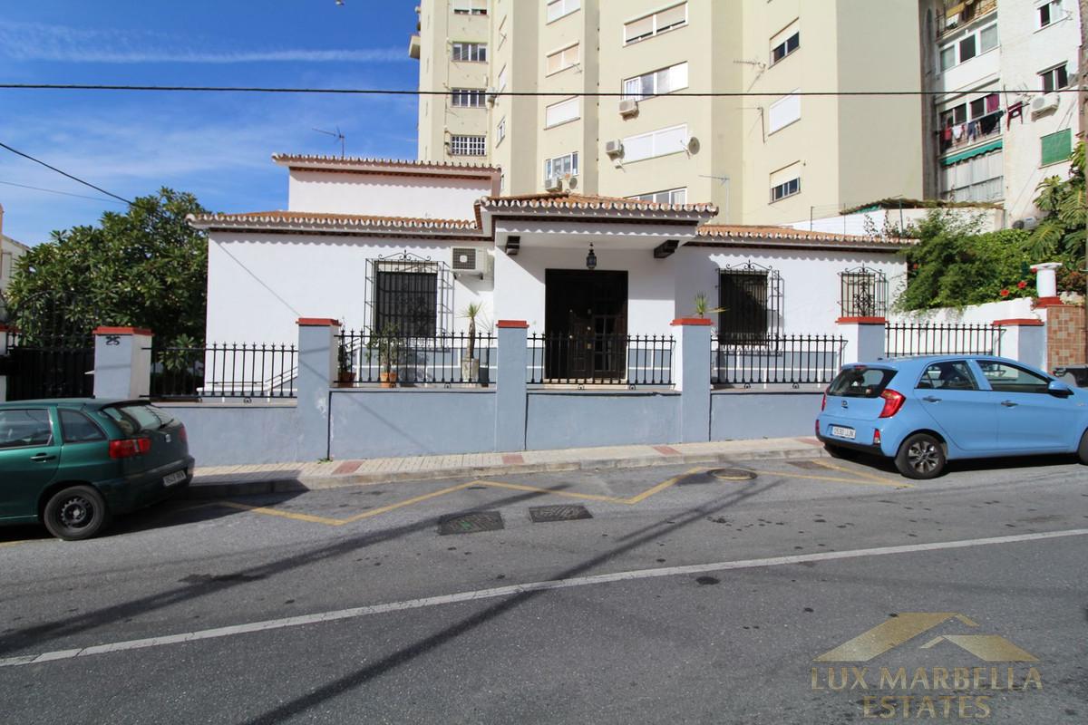 For sale of villa in Málaga Centro