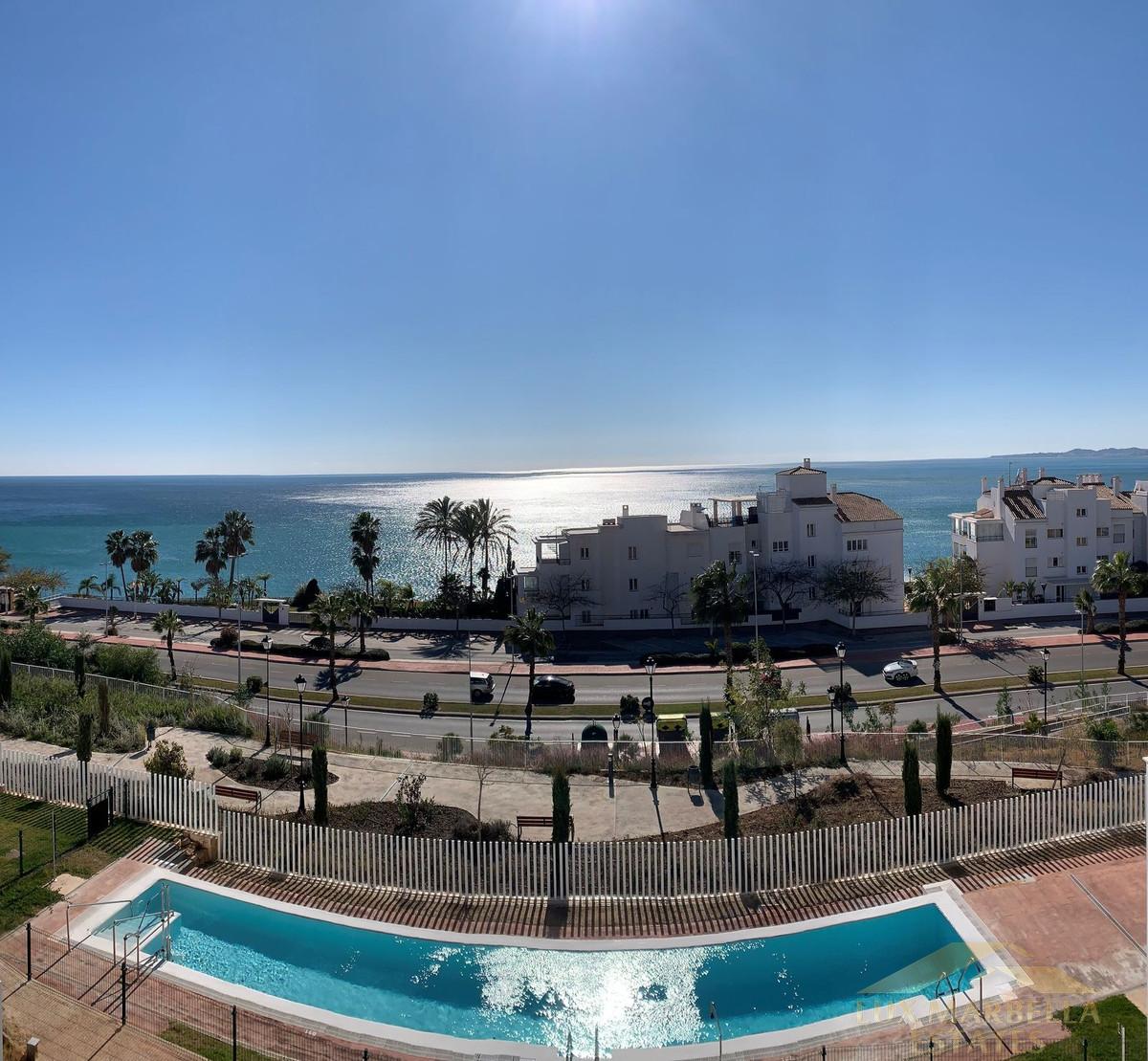 For sale of penthouse in Benalmadena Costa