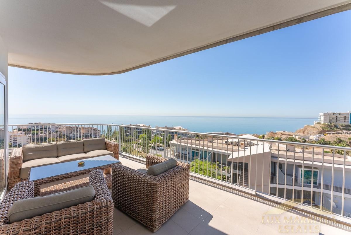 For sale of apartment in Benalmadena